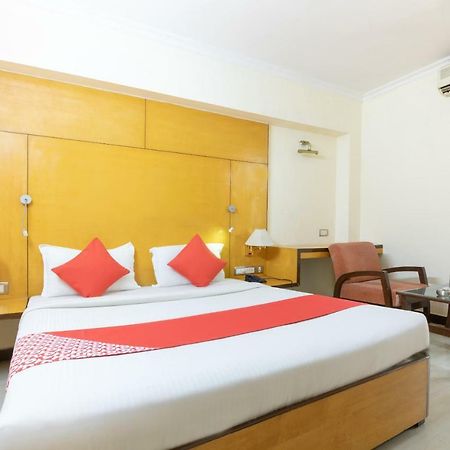 Oyo 10534 Hotel Kanishka Bangalore Eksteriør billede