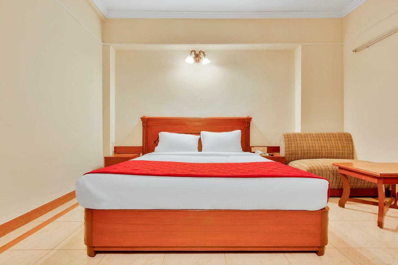 Oyo 10534 Hotel Kanishka Bangalore Eksteriør billede