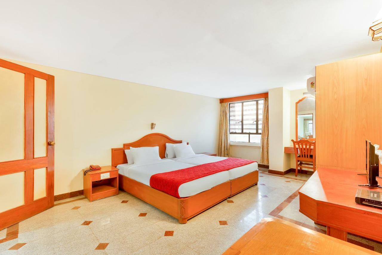 Oyo 10534 Hotel Kanishka Bangalore Eksteriør billede