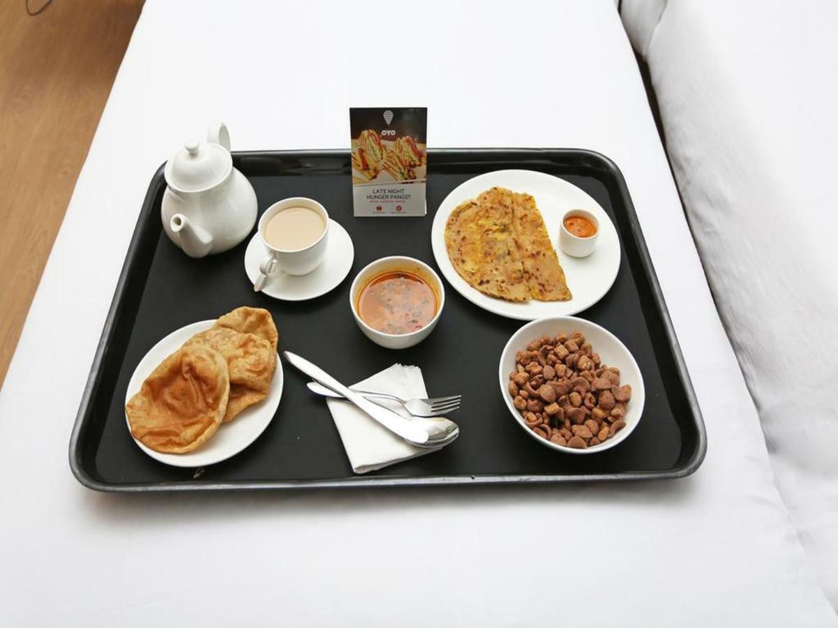 Oyo 10534 Hotel Kanishka Bangalore Eksteriør billede