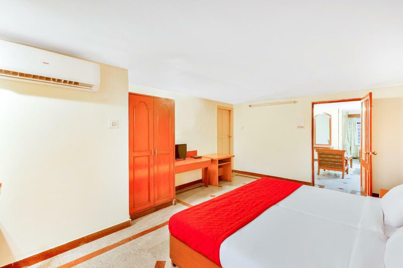Oyo 10534 Hotel Kanishka Bangalore Eksteriør billede
